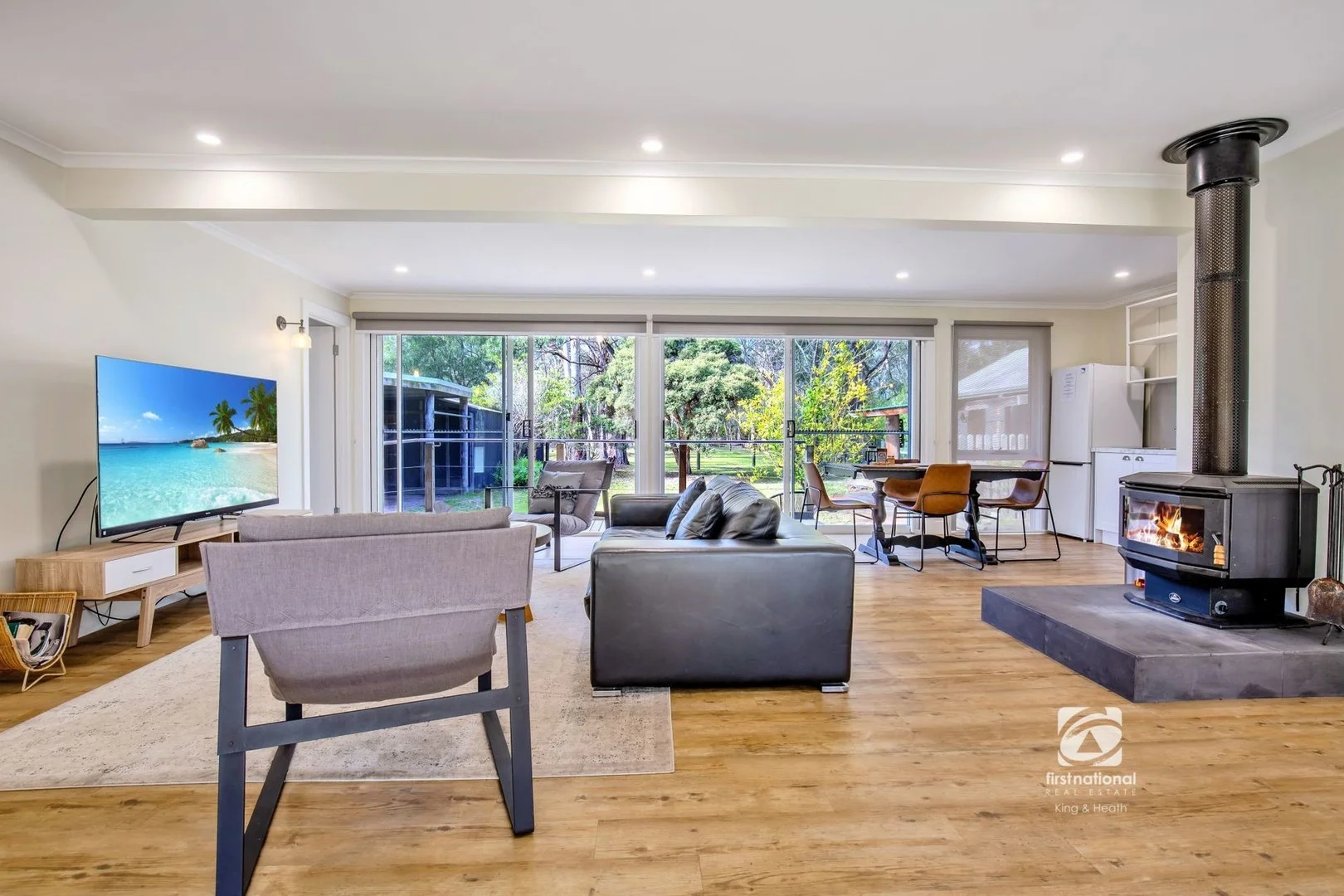 65 Twelfth Avenue, Raymond Island VIC 3880