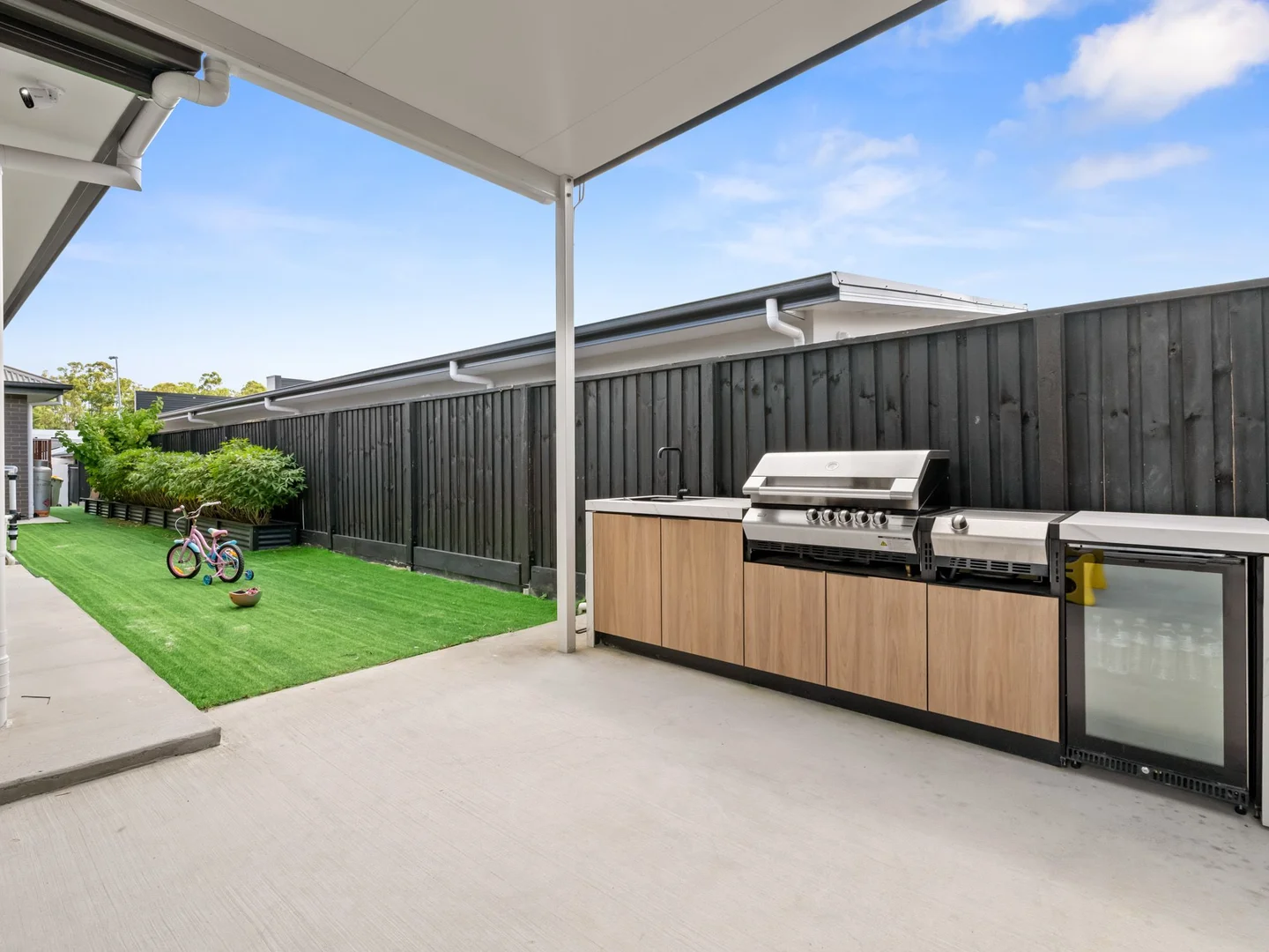 Additional image 10 of 5 Regents Crescent, Yarrabilba QLD 4207