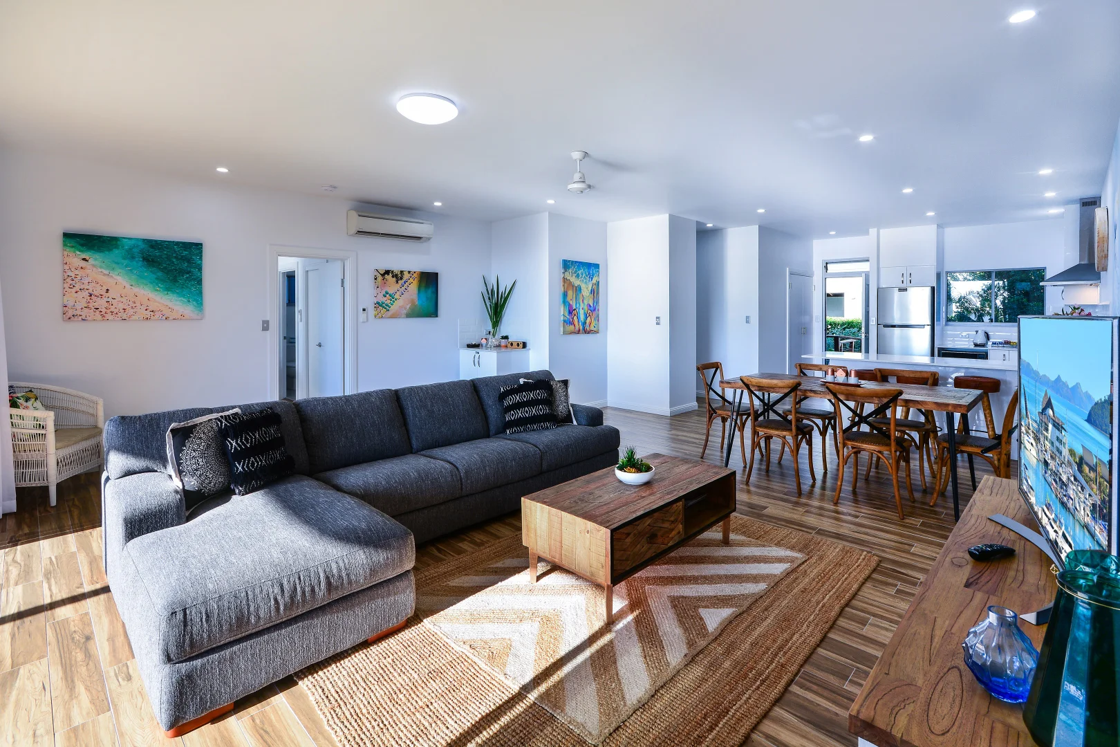 Additional image 3 of Blue Water Views 6 2 Banksia Court, Hamilton Island QLD 4803