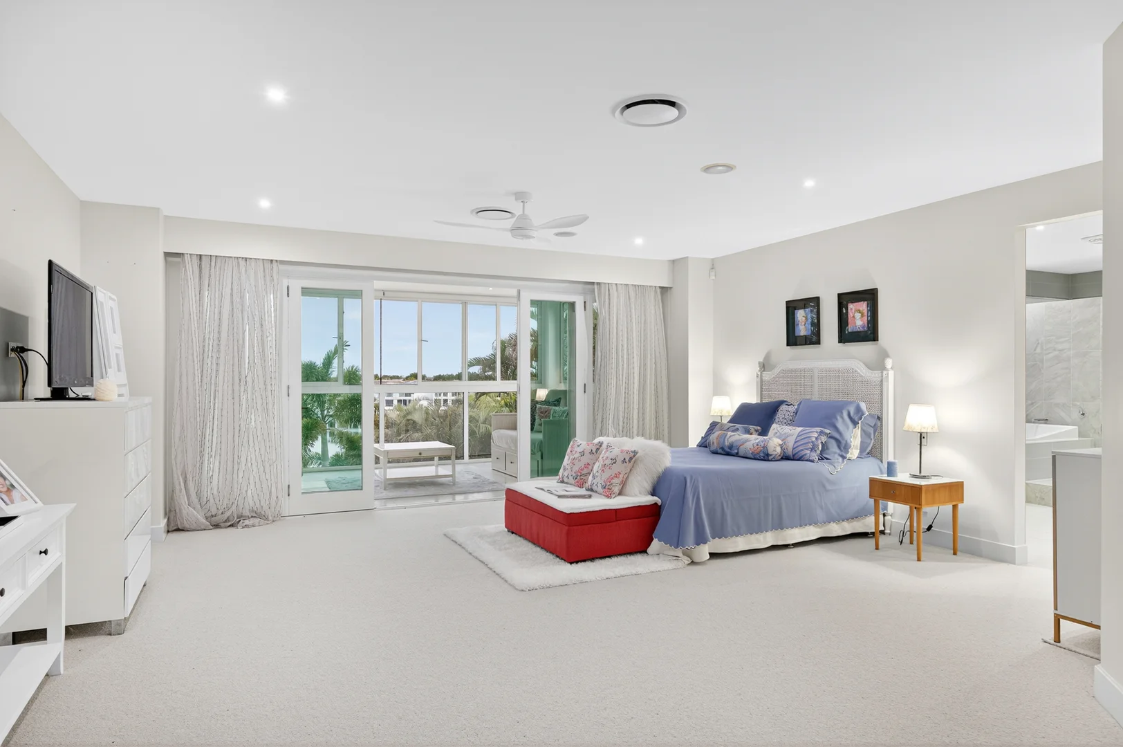 Additional image 12 of 7020 Riverview Crescent, Sanctuary Cove QLD 4212