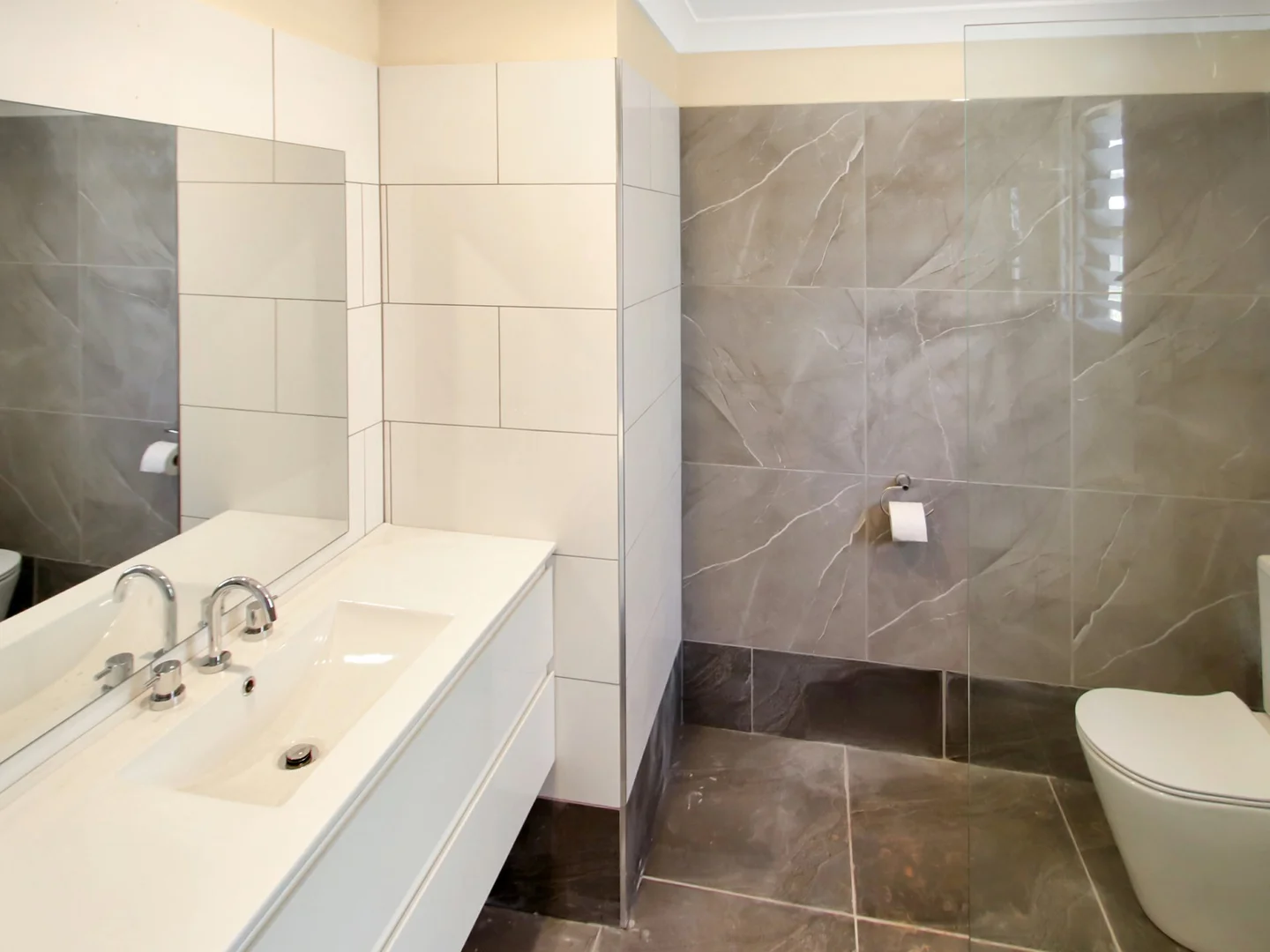 Additional image 13 of 20 Lucy Street, Katherine NT 0850