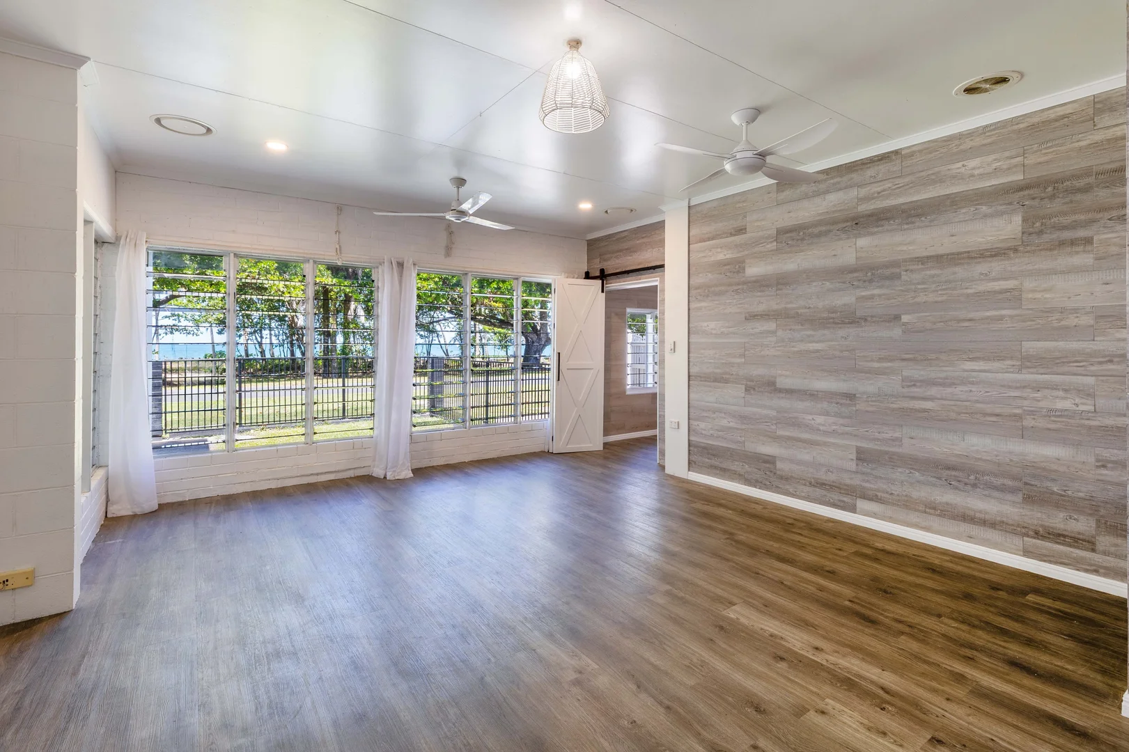 Additional image 8 of 72 Marine Parade, Newell QLD 4873