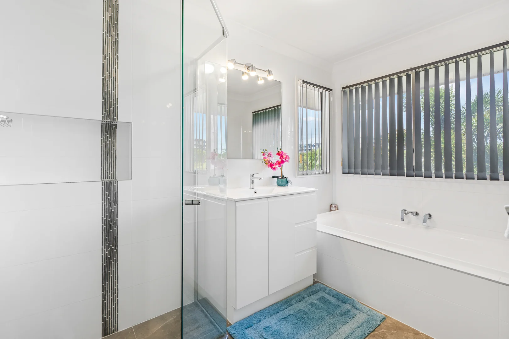Additional image 18 of 12 Beaconsfield Drive, Burleigh Waters QLD 4220