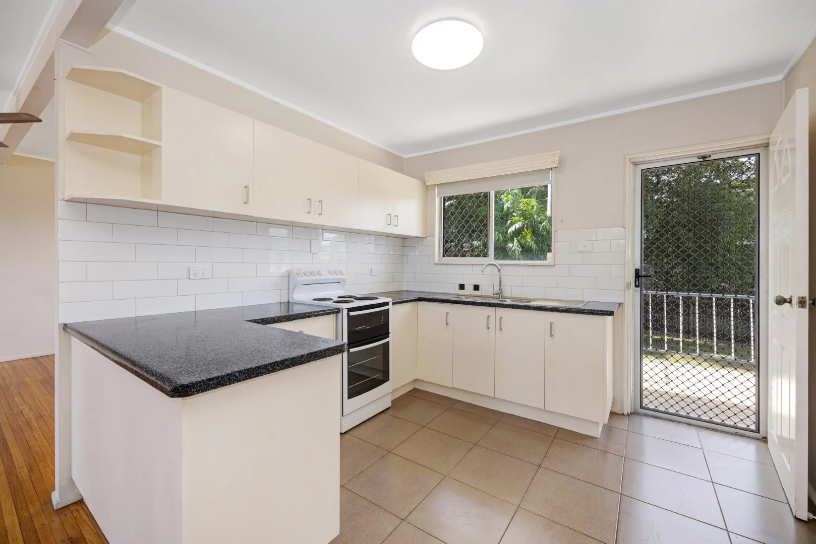 Additional image 2 of 339 Charles Street, Kirwan QLD 4817