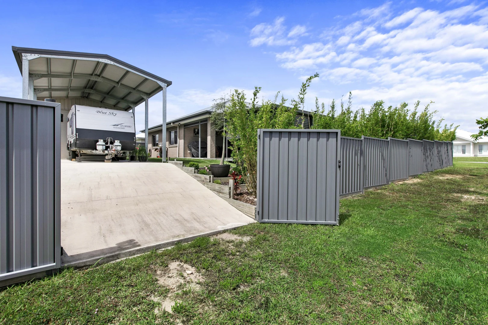 Additional image 24 of 4 Woodruff Crescent, Nikenbah QLD 4655