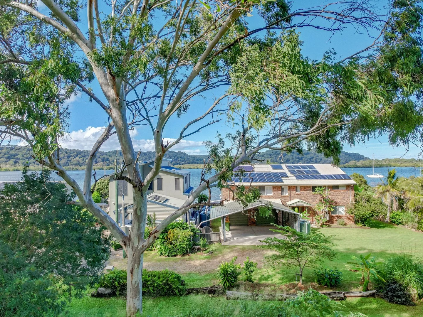 158 Canaipa Point Dve, Russell Island QLD 4184
