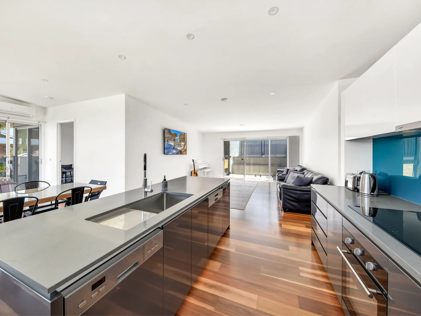 Additional image 8 of 4 Mulligan Court, Bright VIC 3741