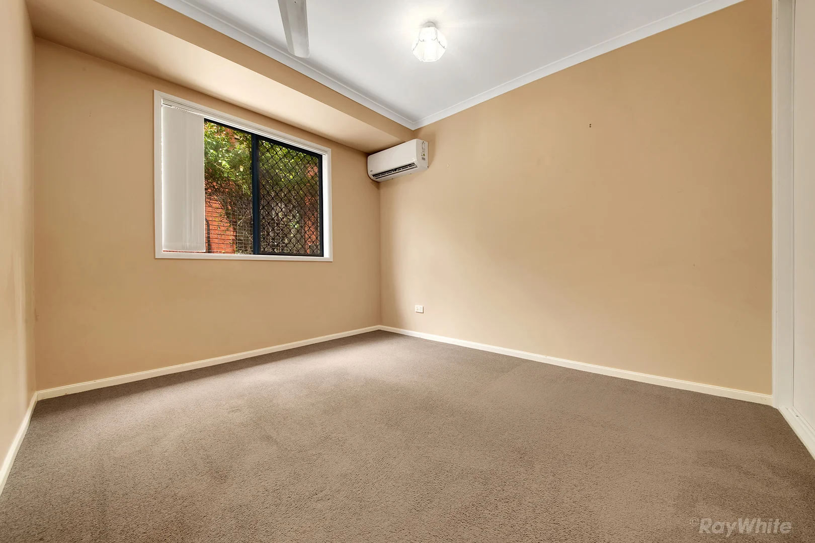 Additional image 12 of 4a Carinya Drive, Clinton QLD 4680