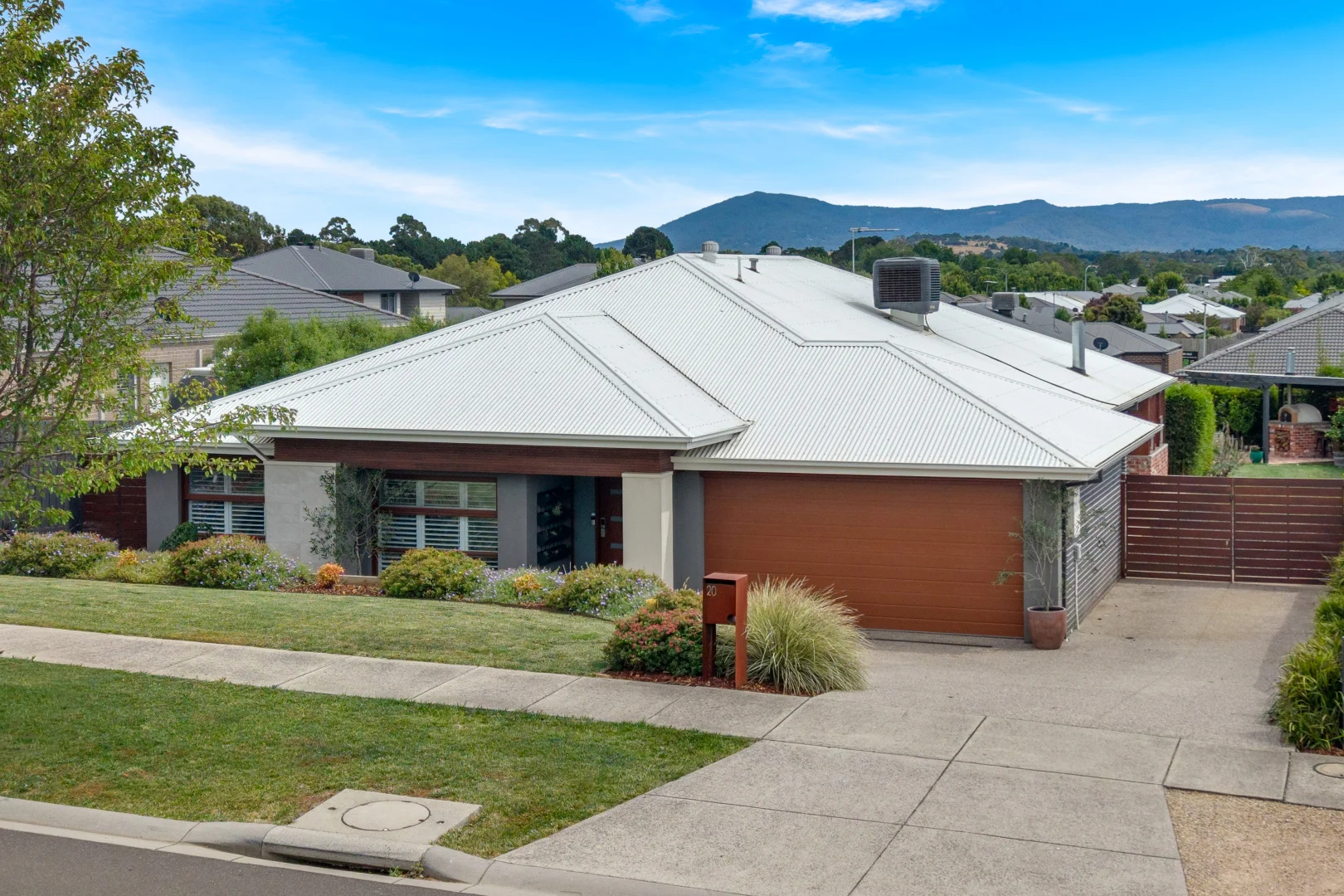 Additional image 3 of 20 Hurst Street, Gisborne VIC 3437