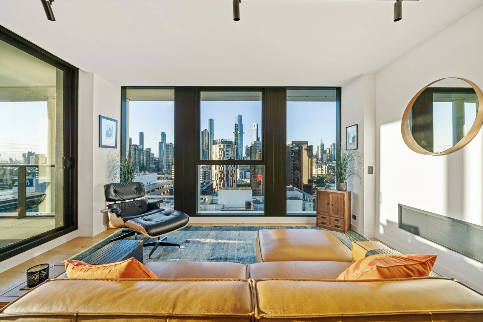 1901/41-49 Bank Street, South Melbourne VIC 3205