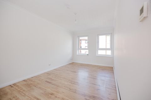 Loaning Road, Edinburgh EH7