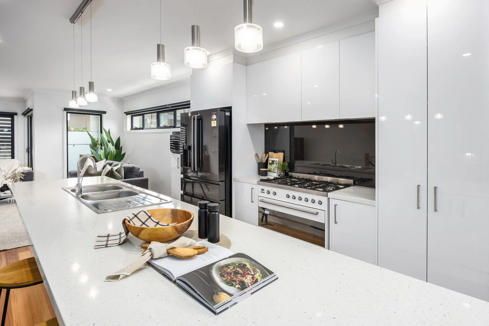 Additional image 15 of 1/42A Nepean Highway, Seaford VIC 3198