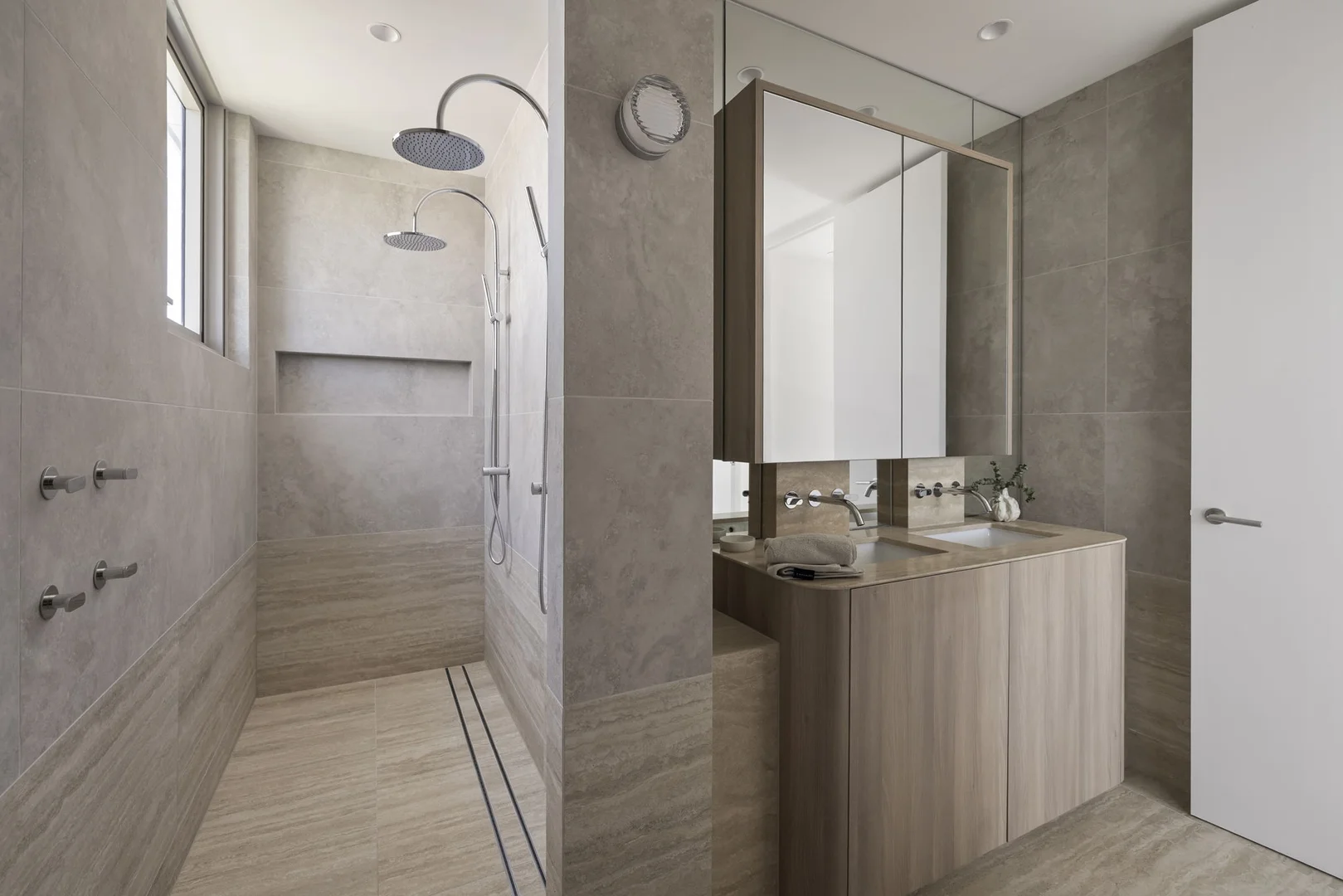 Additional image 8 of 201/121 Oxlade Drive, New Farm QLD 4005