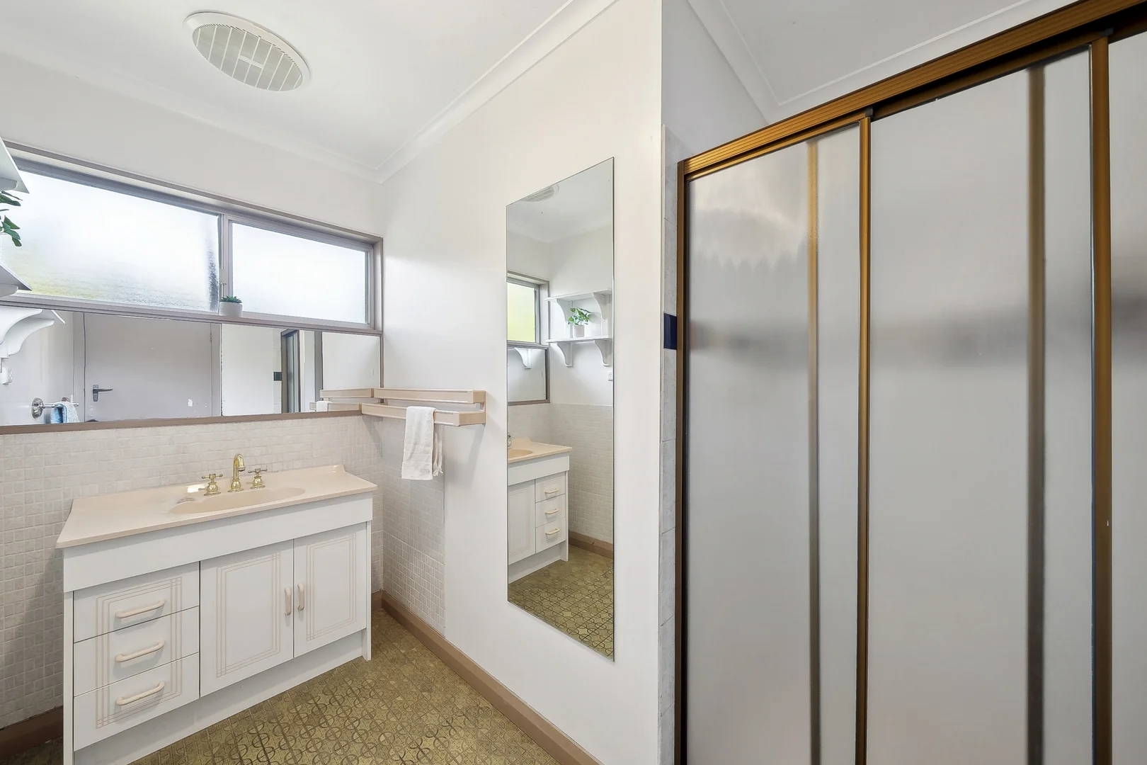 Additional image 10 of 4 Redfern Court, Bonnie Doon VIC 3720