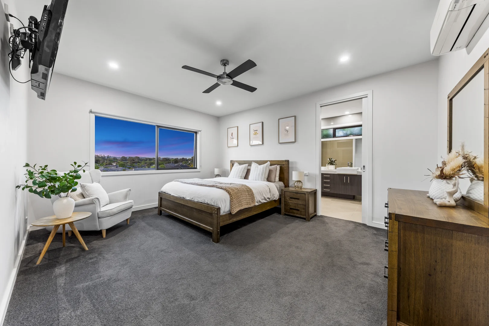 Additional image 7 of 4 Manor View, Pakenham VIC 3810