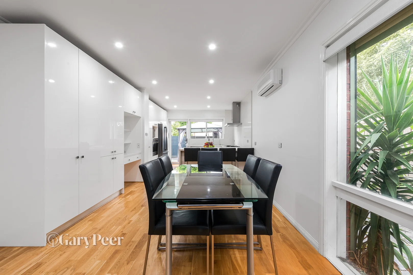 Additional image 2 of 1/6 Narrawong Crescent, Caulfield South VIC 3162