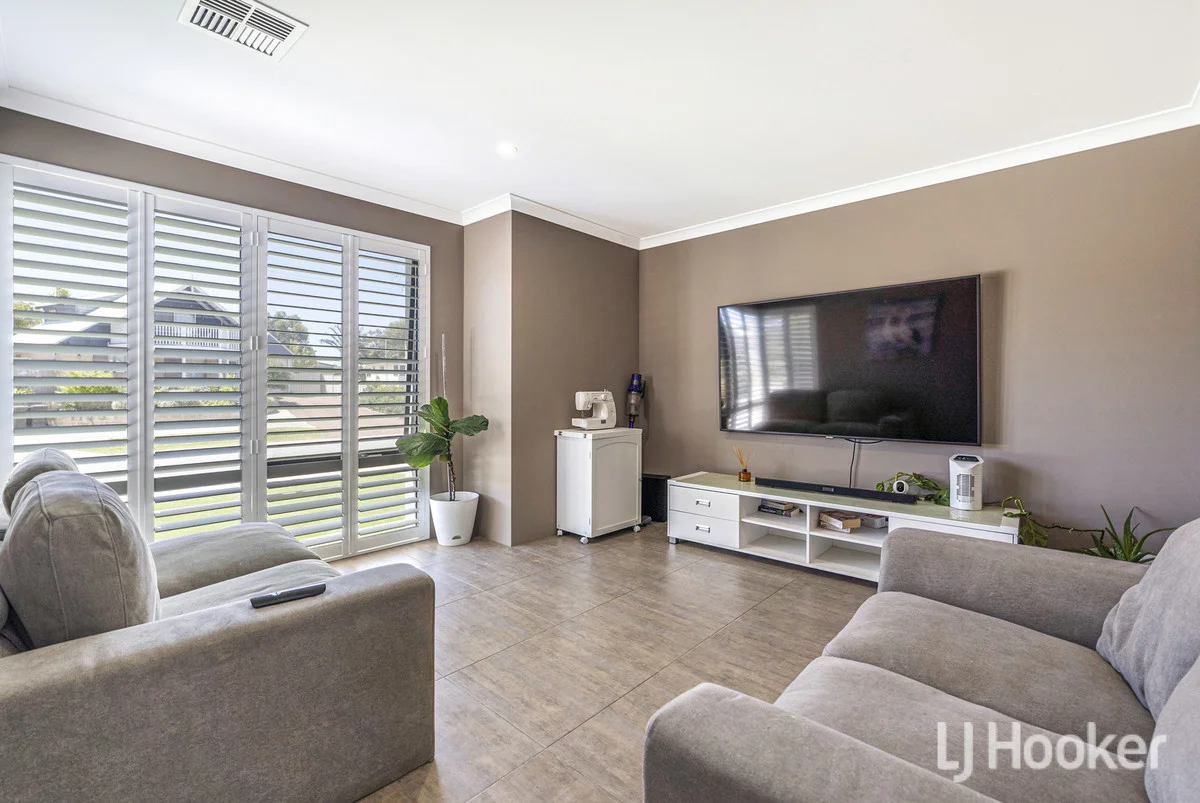 Additional image 21 of 99 Queen Parade, Wannanup WA 6210