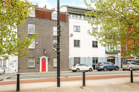 Hotwell Road, Hotwells, Bristol BS8