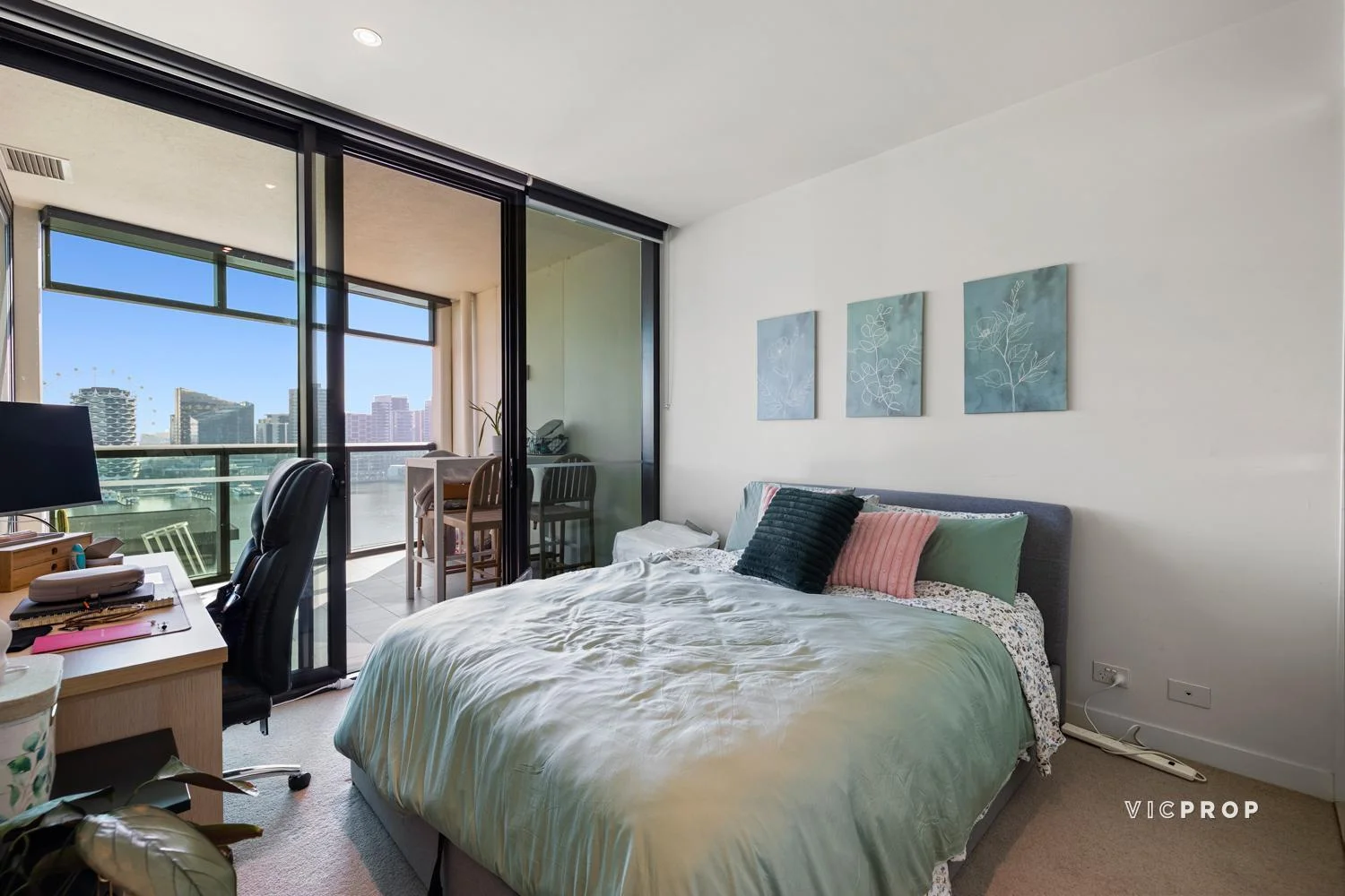 Additional image 6 of 1004/9 Waterside Place, Docklands VIC 3008