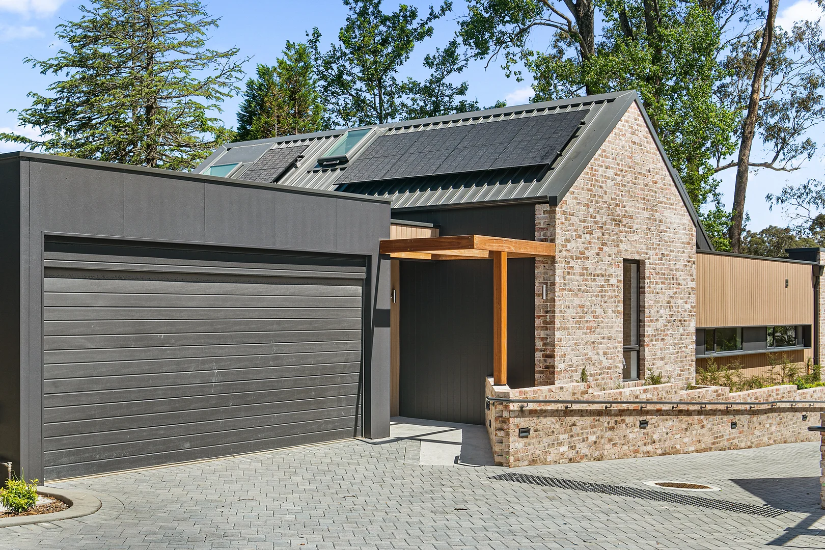 Additional image 2 of Villa A/56 Kangaloon Road, Bowral NSW 2576