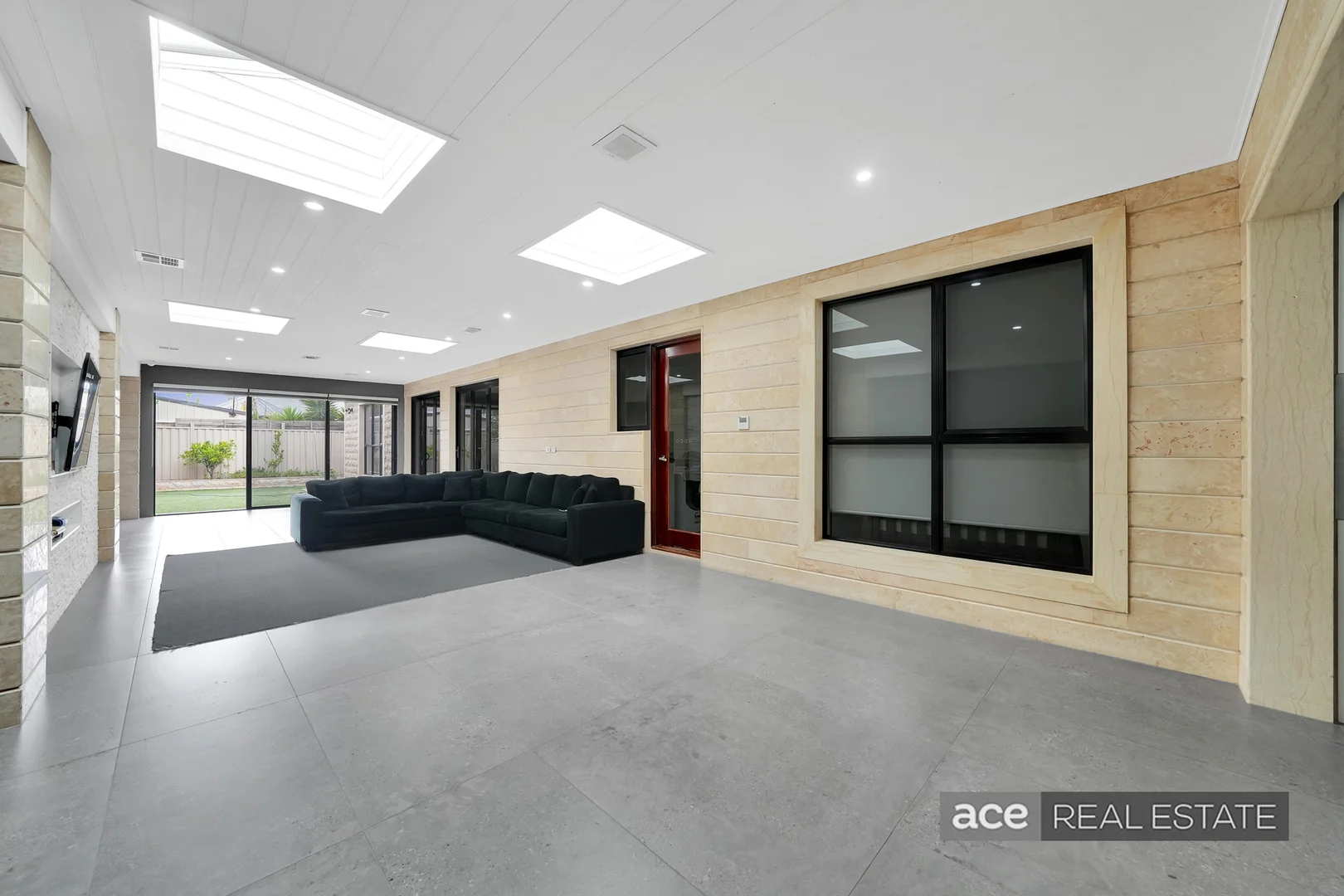 Additional image 28 of 18 Sumner crescent, Point Cook VIC 3030