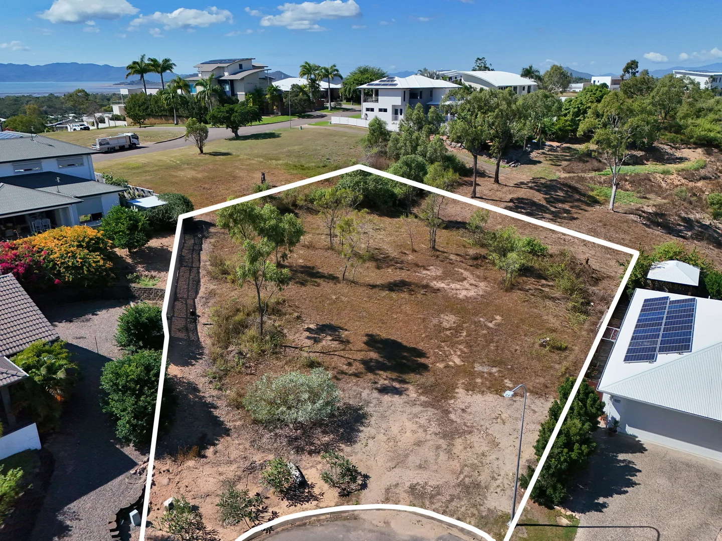 Additional image 5 of 4 Chilott Court, Bushland Beach QLD 4818