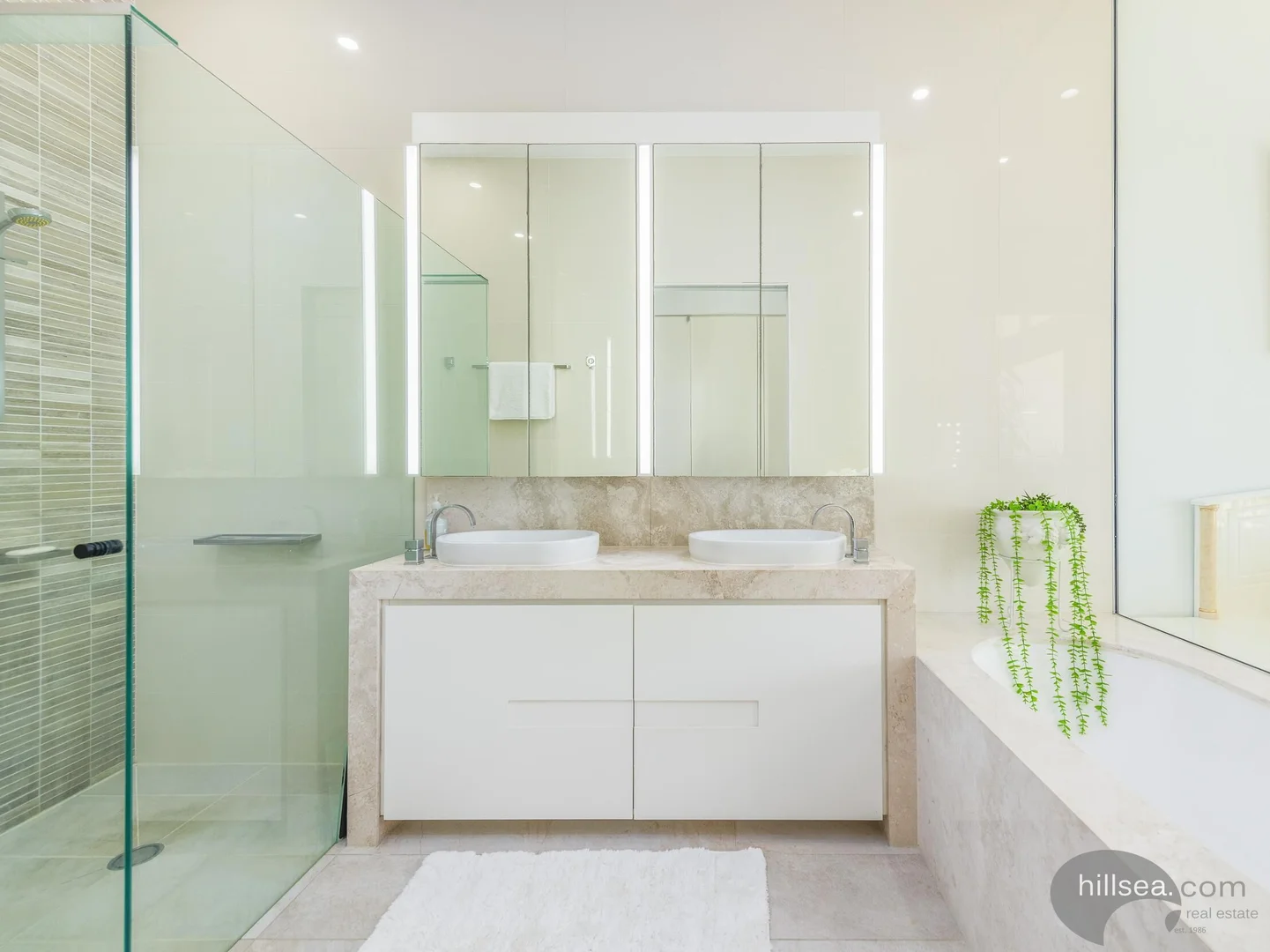 Additional image 13 of 6101/6 Marina Promenade, Paradise Point QLD 4216