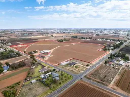 Additional image 10 of 393 & 92 Karadoc & Fifth St., Nichols Point VIC 3501