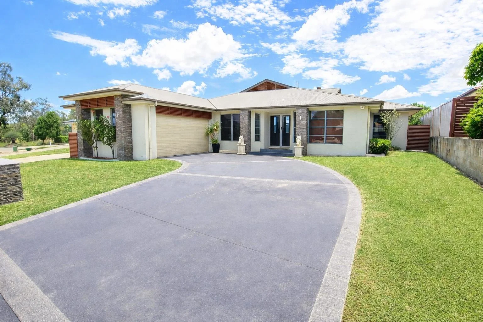 15 Coolibah Drive, Inverell NSW 2360