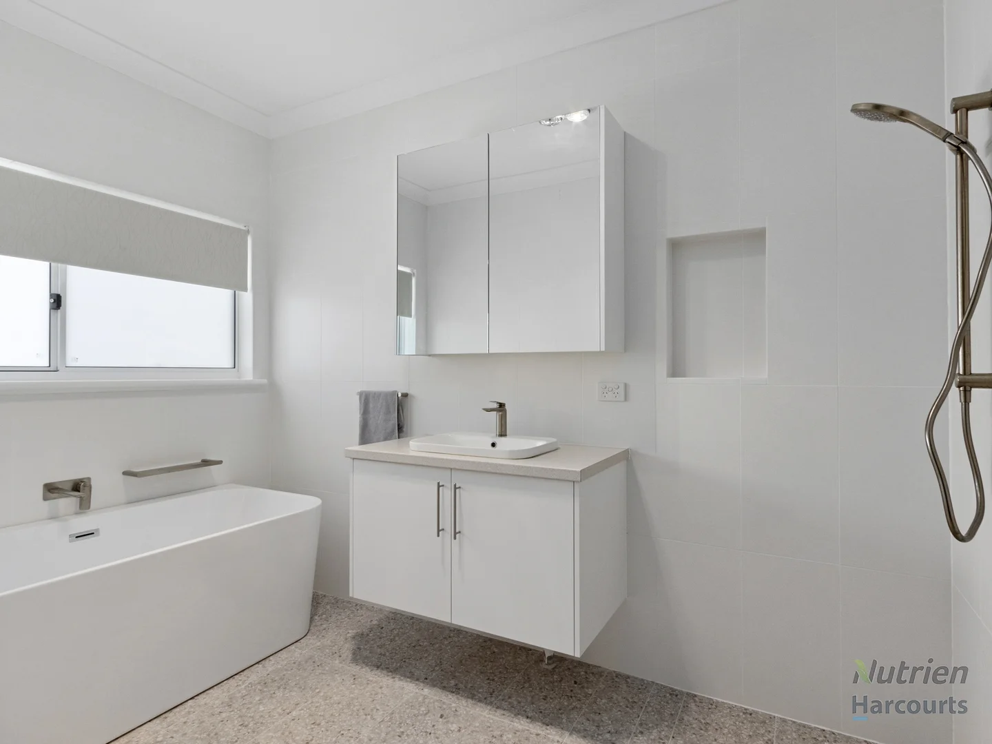 Additional image 25 of 2 Yandra Avenue, Sultana Point SA 5583