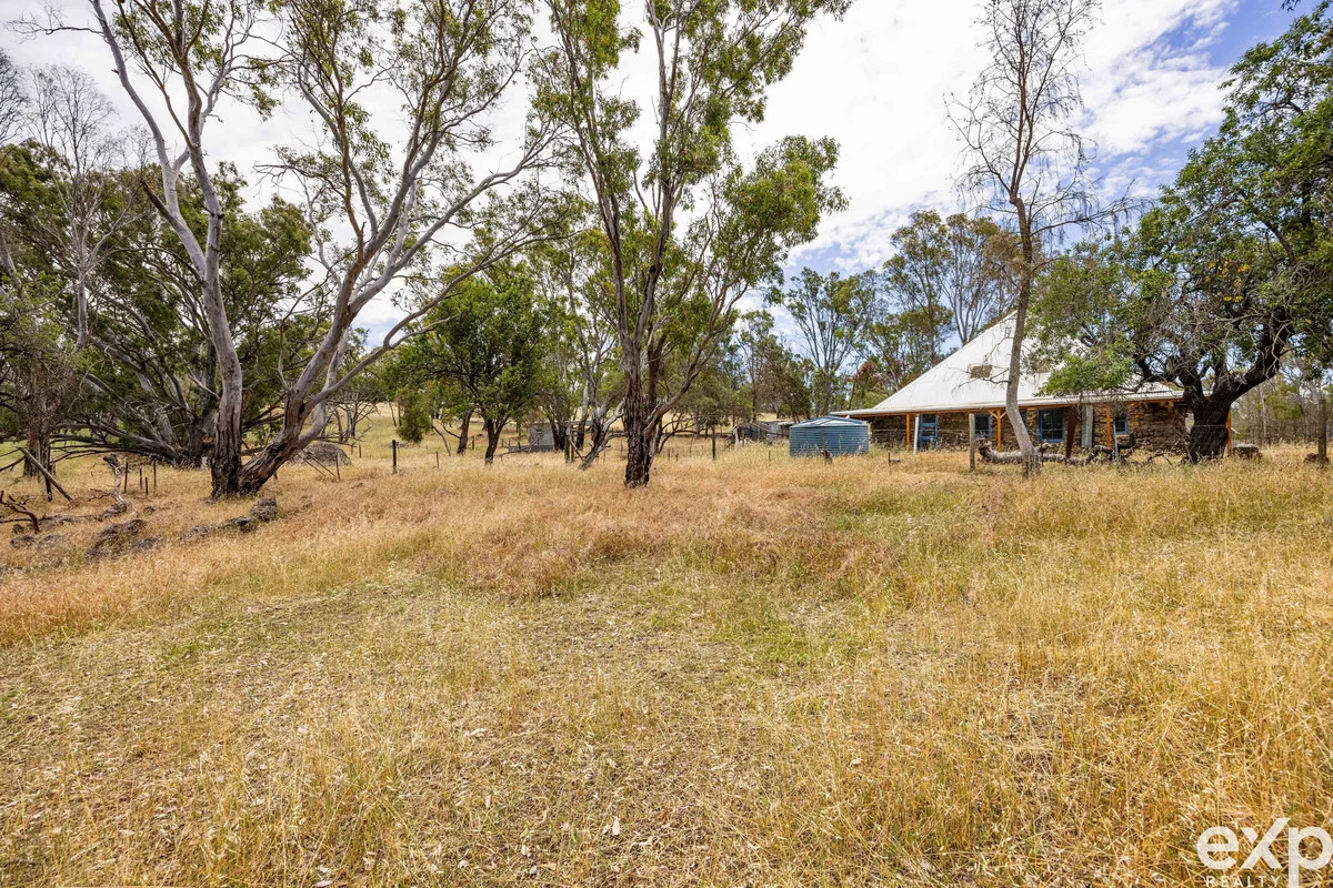 Additional image 12 of 219 Sugar Loaf Hill Road, MoUnt Mckenzie SA 5353