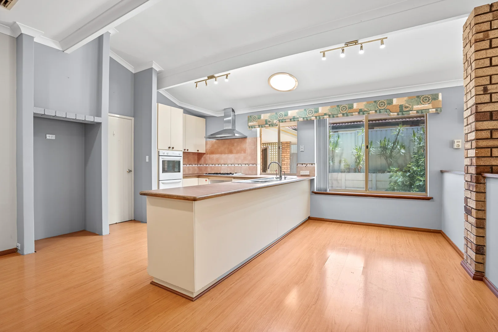 Additional image 8 of 19 Elanora Drive, Cooloongup WA 6168