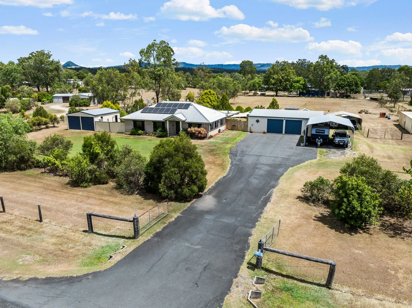 136 Helendale Drive, Helidon Spa QLD 4344