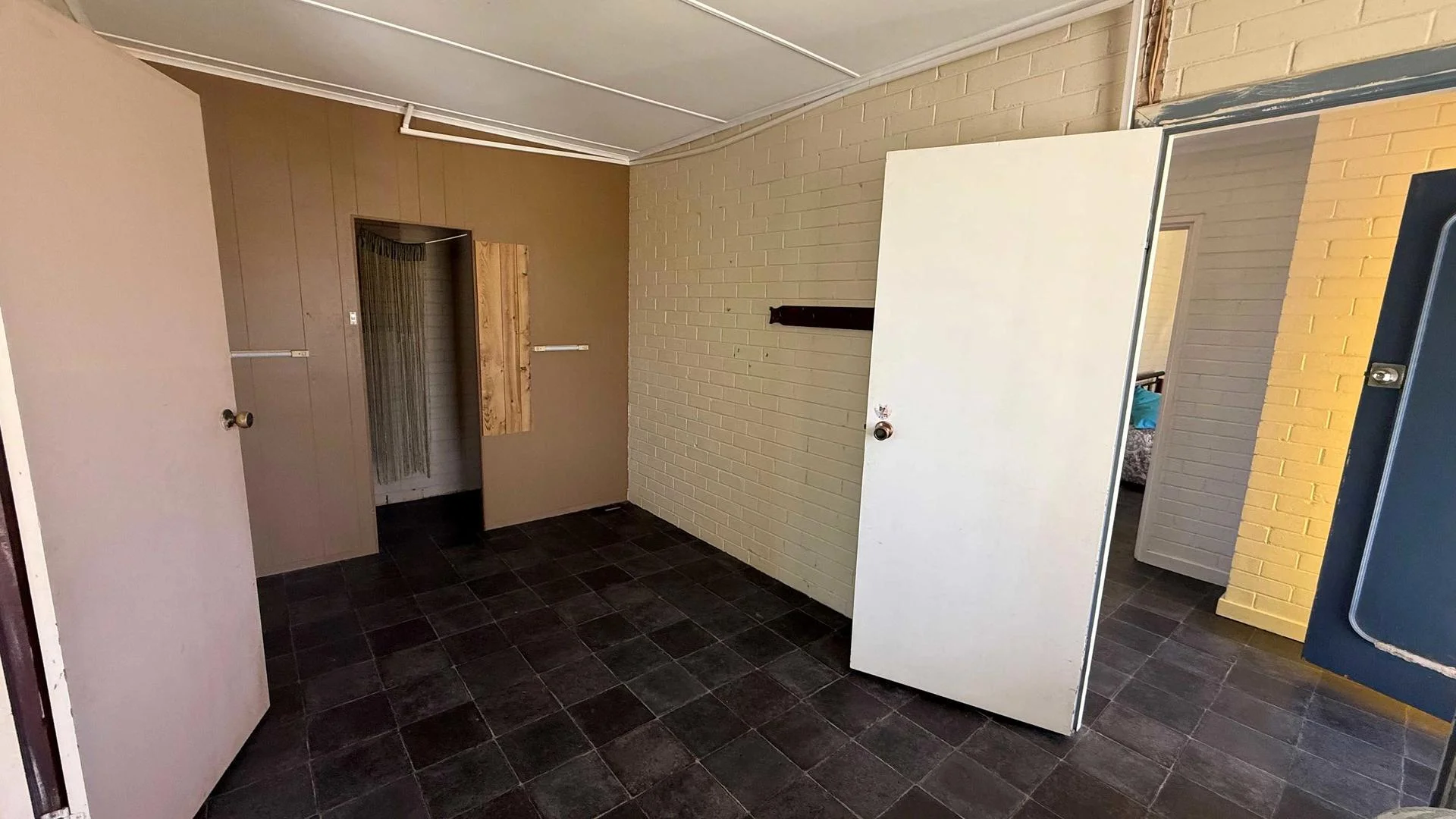 Additional image 3 of 37 Morcombe Road, Leeman WA 6514