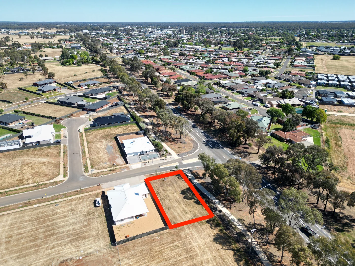Additional image 3 of 1 Bosc St, Cobram VIC 3644
