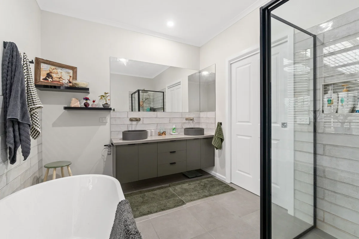 Additional image 10 of 161 Scrubby Lane, Traralgon VIC 3844