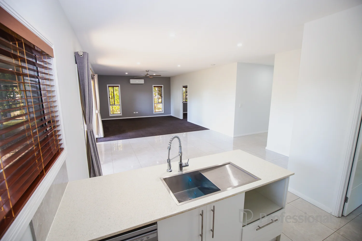 Additional image 5 of 17 High Central Road, Macleay Island QLD 4184