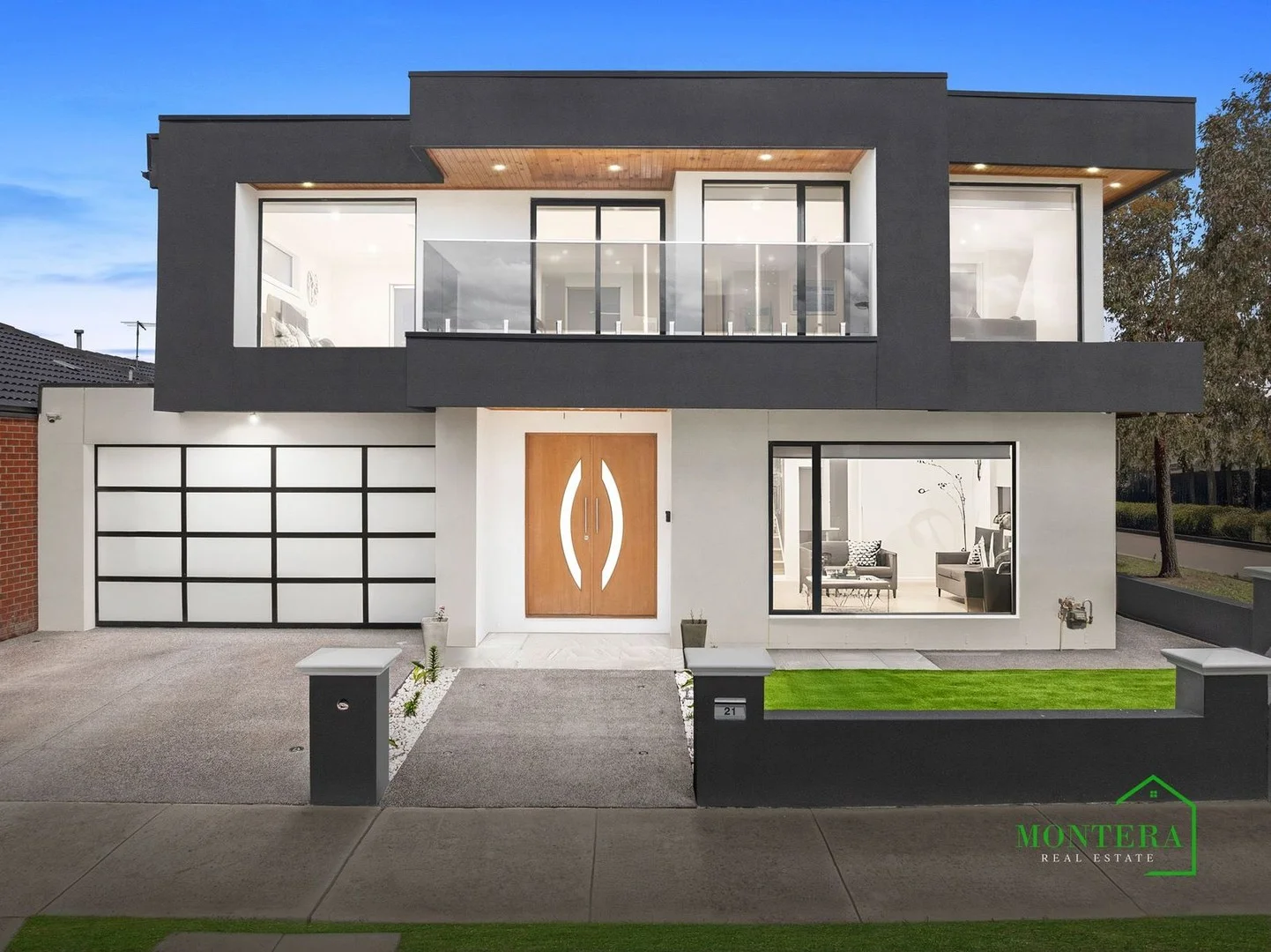 21 Aldergrove Parade, Mickleham VIC 3064