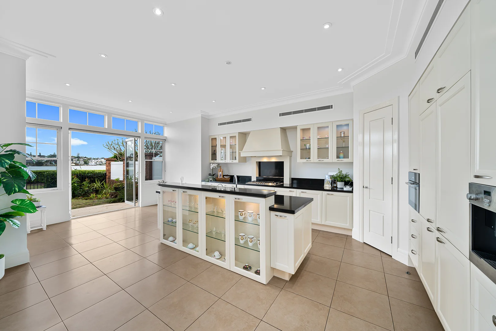 87 Peninsula Drive, Breakfast Point NSW 2137