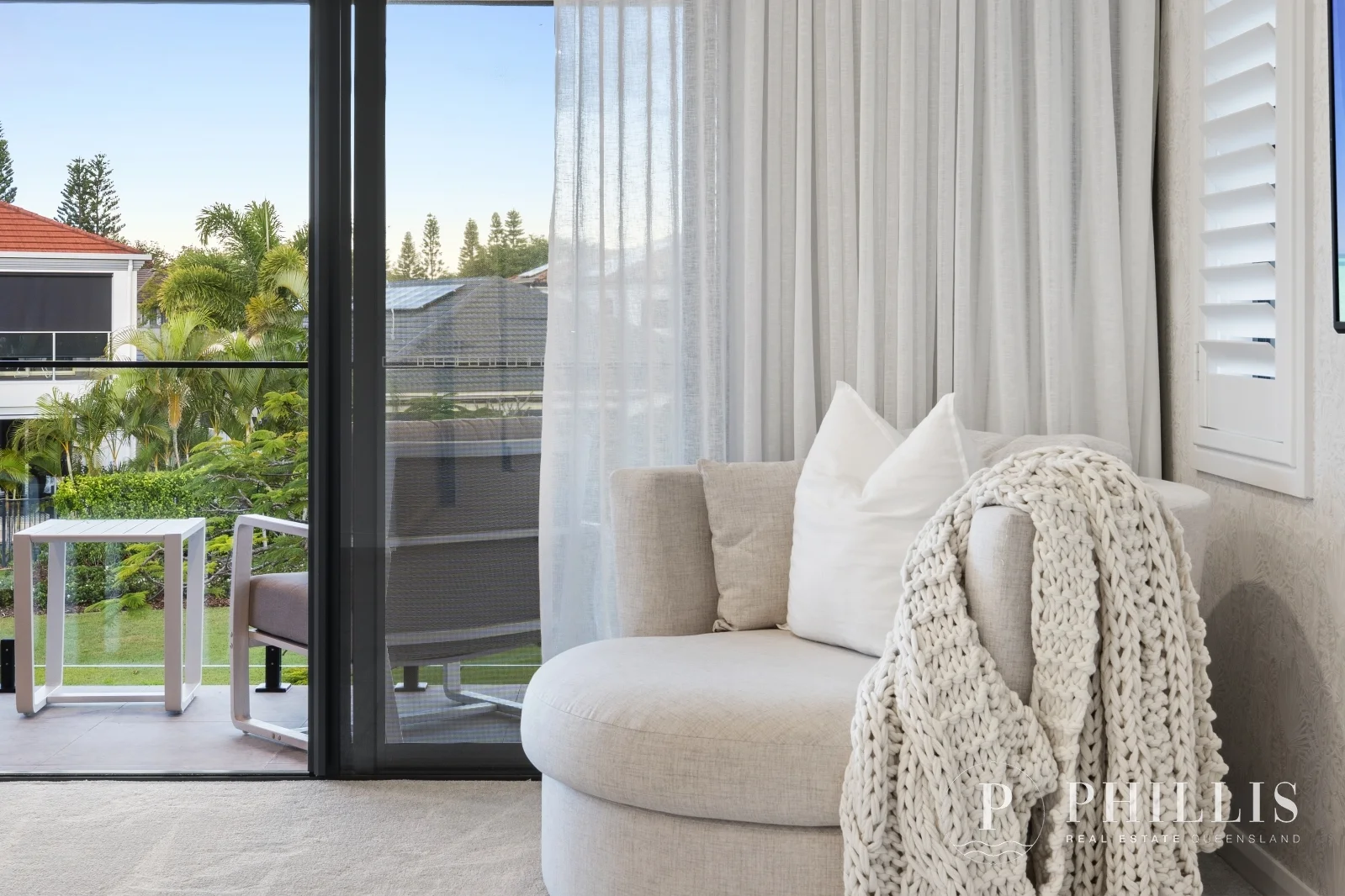 Additional image 58 of 2566 Cressbrook Drive, Hope Island QLD 4212