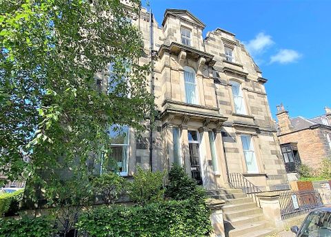 Flat 1, 4 Merchiston Avenue, Edinburgh EH10, Studio to rent