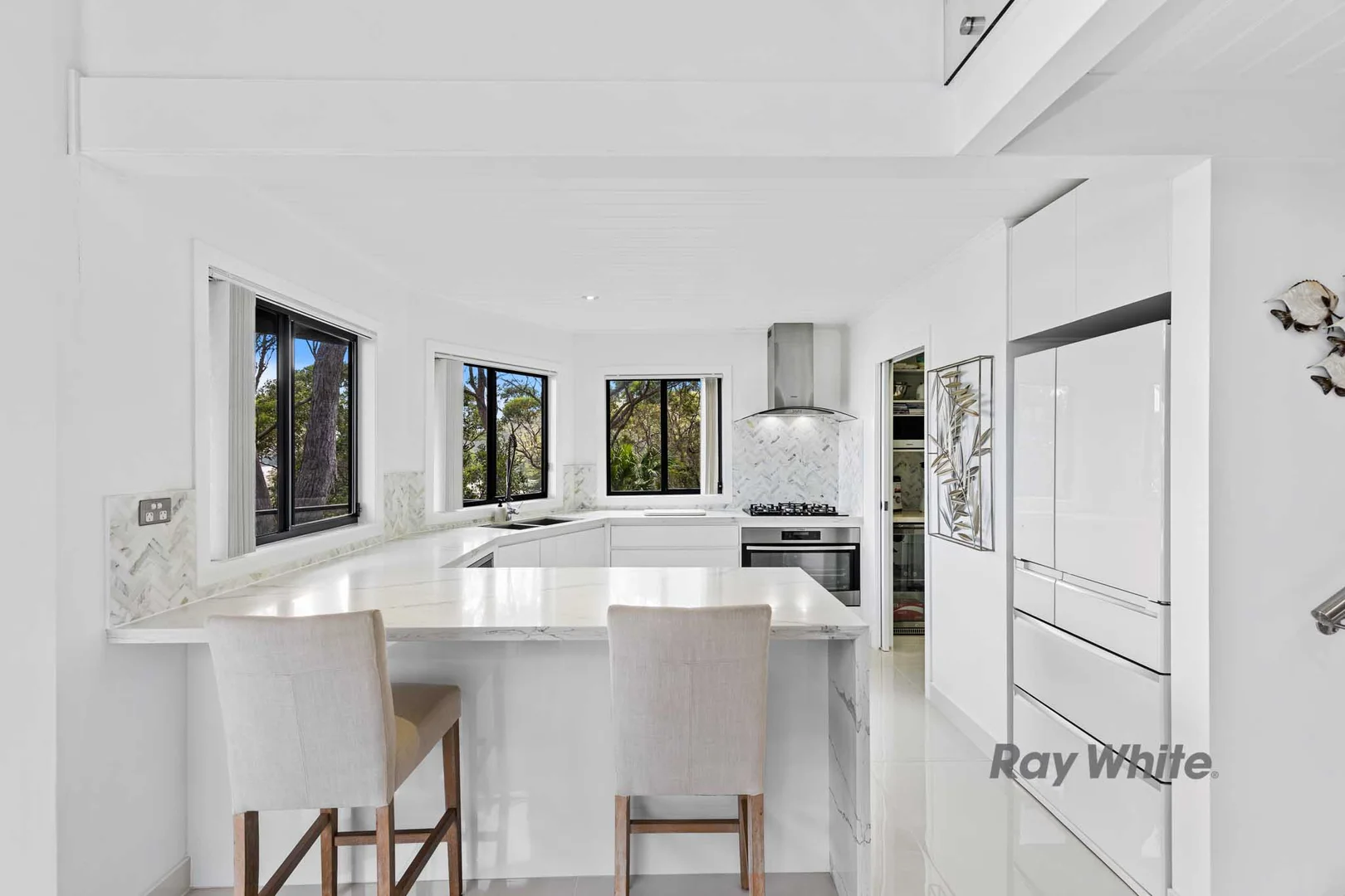 Additional image 4 of 82 Canberra Crescent, Burrill Lake NSW 2539