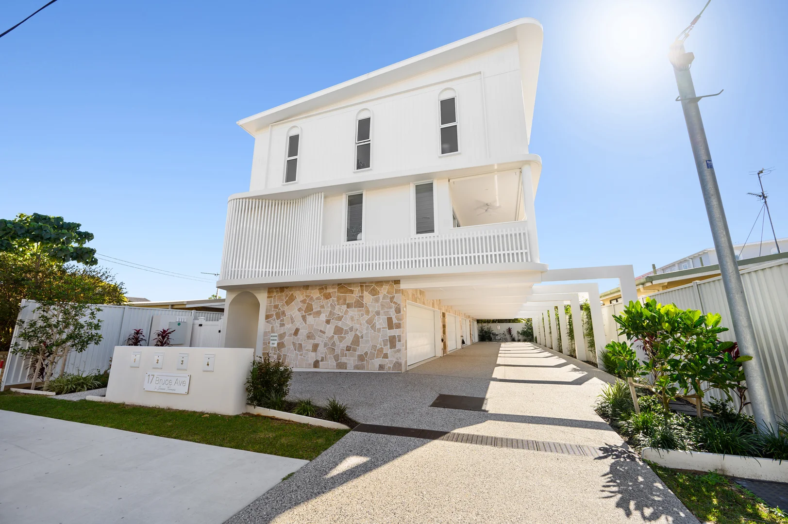 Additional image 15 of 3/17 Bruce Avenue, Paradise Point QLD 4216