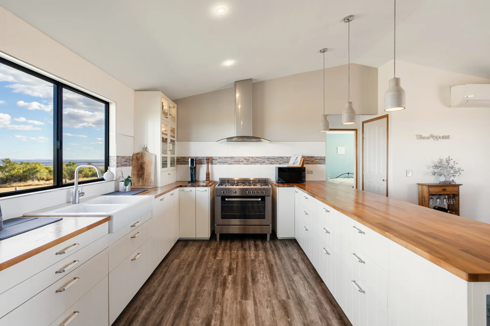 Additional image 8 of 'Figtree Country Retreat' - 70 Petersen Road, Irongate QLD 4356