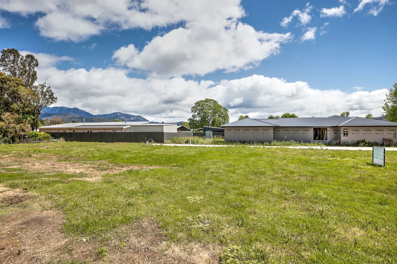 Additional image 6 of 94B Station Street, Porepunkah VIC 3740