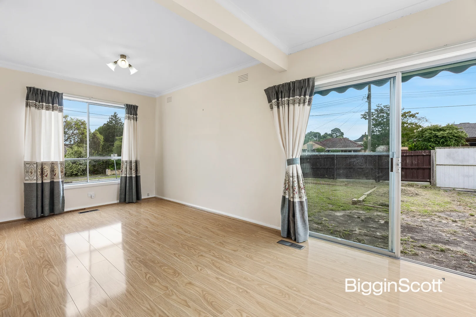 Additional image 2 of 1 Railway Parade, Glen Waverley VIC 3150