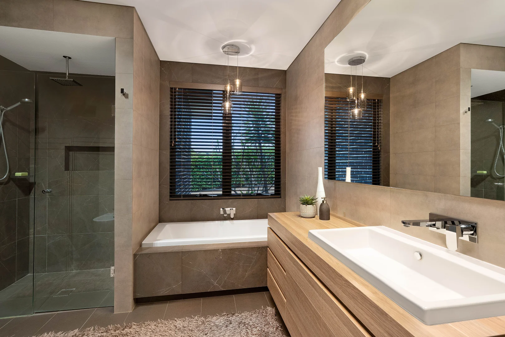 Additional image 18 of 21 Twin Creeks Drive, Luddenham NSW 2745