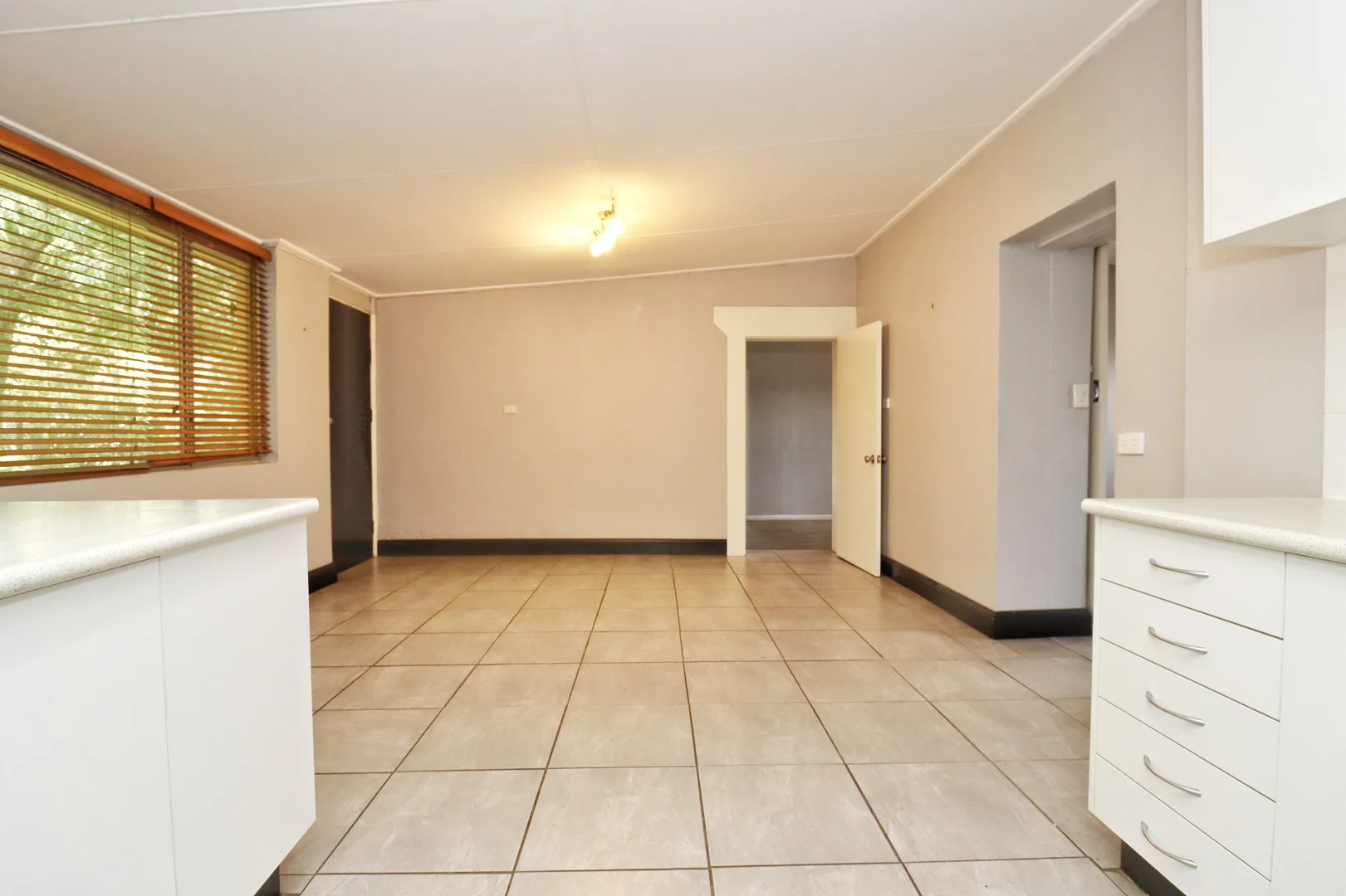 Additional image 5 of 1 Flint Lane, Cowra NSW 2794