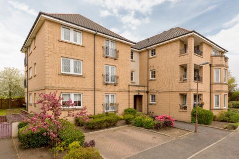 East Craigs Rigg, East Craigs, Edinburgh EH12