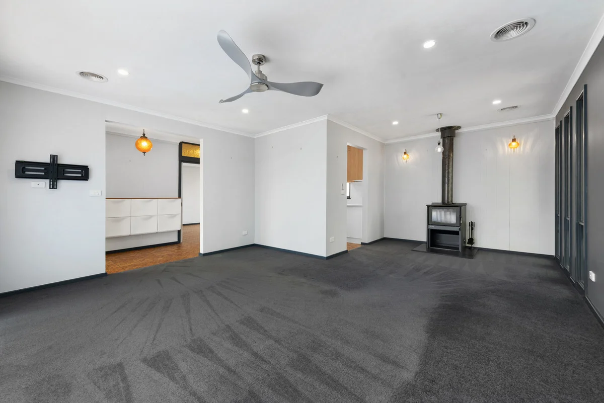 Additional image 5 of 5 Staddon Court, Stratford VIC 3862